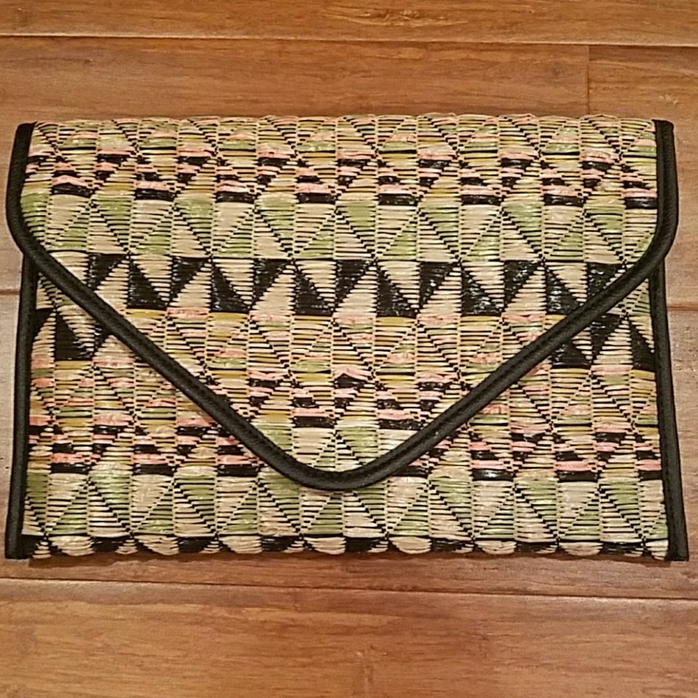 BCBGeneration Clutch